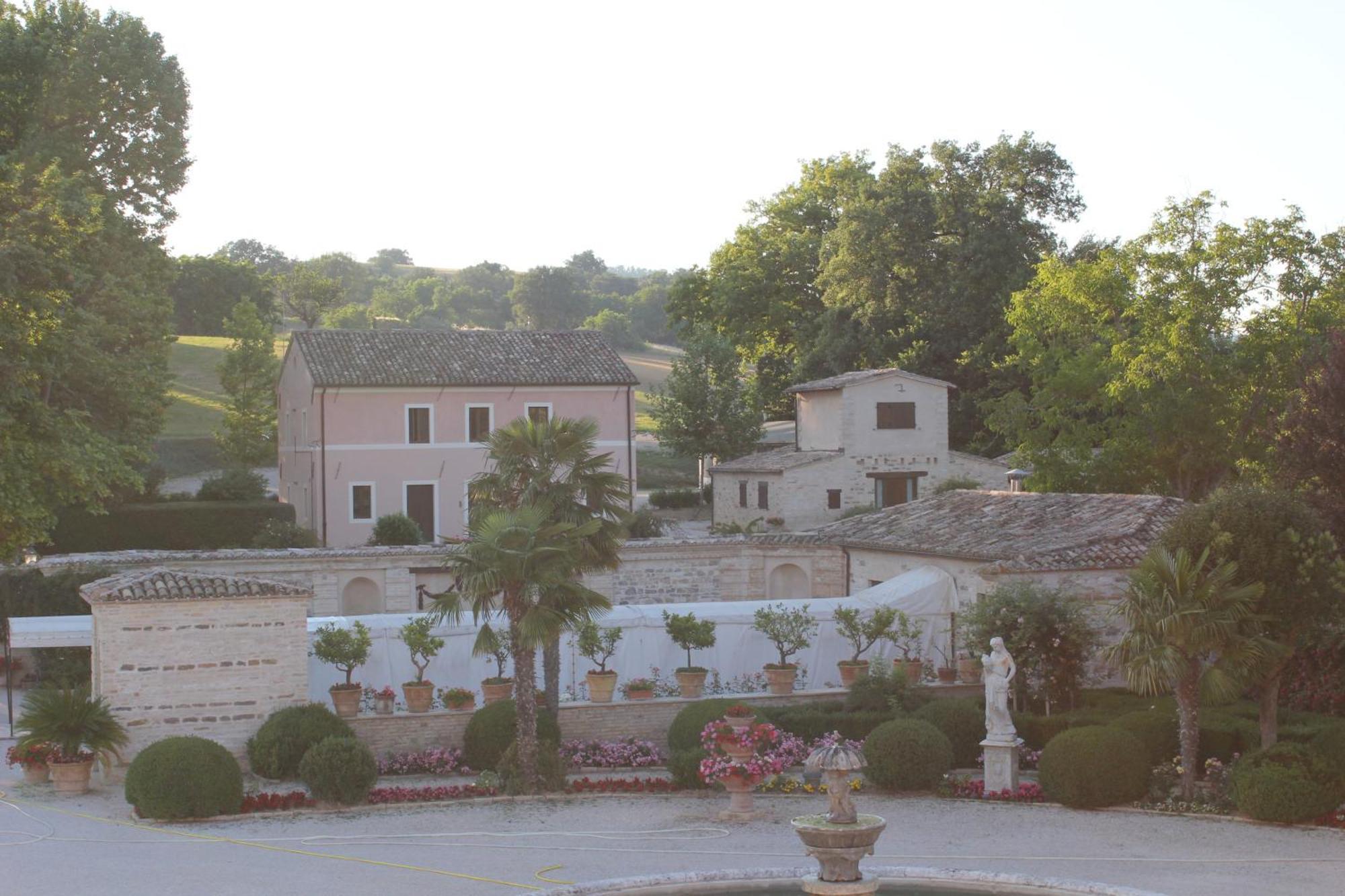 Bed and Breakfast Dimora Di Collio San Severino Marche Zewnętrze zdjęcie